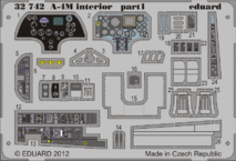 A-4M　内装　接着剤塗布済 1/32 