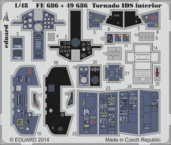 トーネード IDS　内装　接着剤塗布済 1/48 