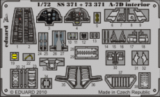 A-7D　内装　接着剤塗布済 1/72 