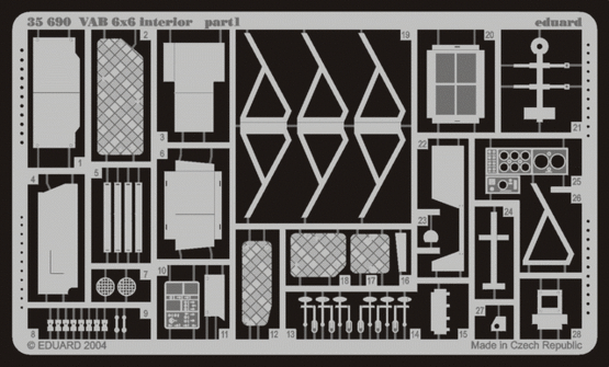 VAB 6x6 interior 1/35  - 1