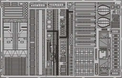 B-24 bomb bay 1/48  - 2